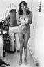 Jacqueline Bisset String Halter Nombril Bikini