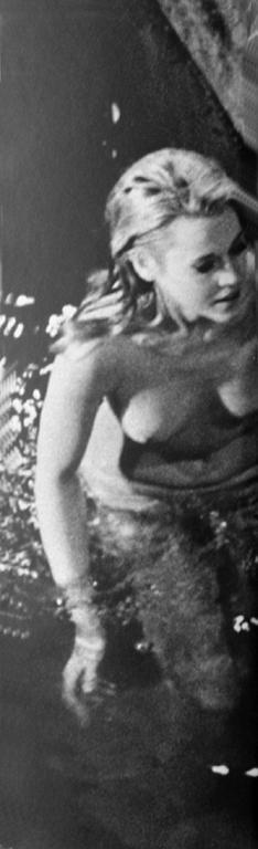 Jane fonda young naked